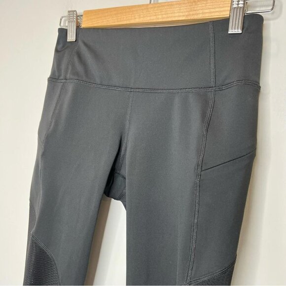 Athleta Womens Size XS Contender Capri Pants Black Mesh Cropped Legging Workout - Picture 5 of 13
